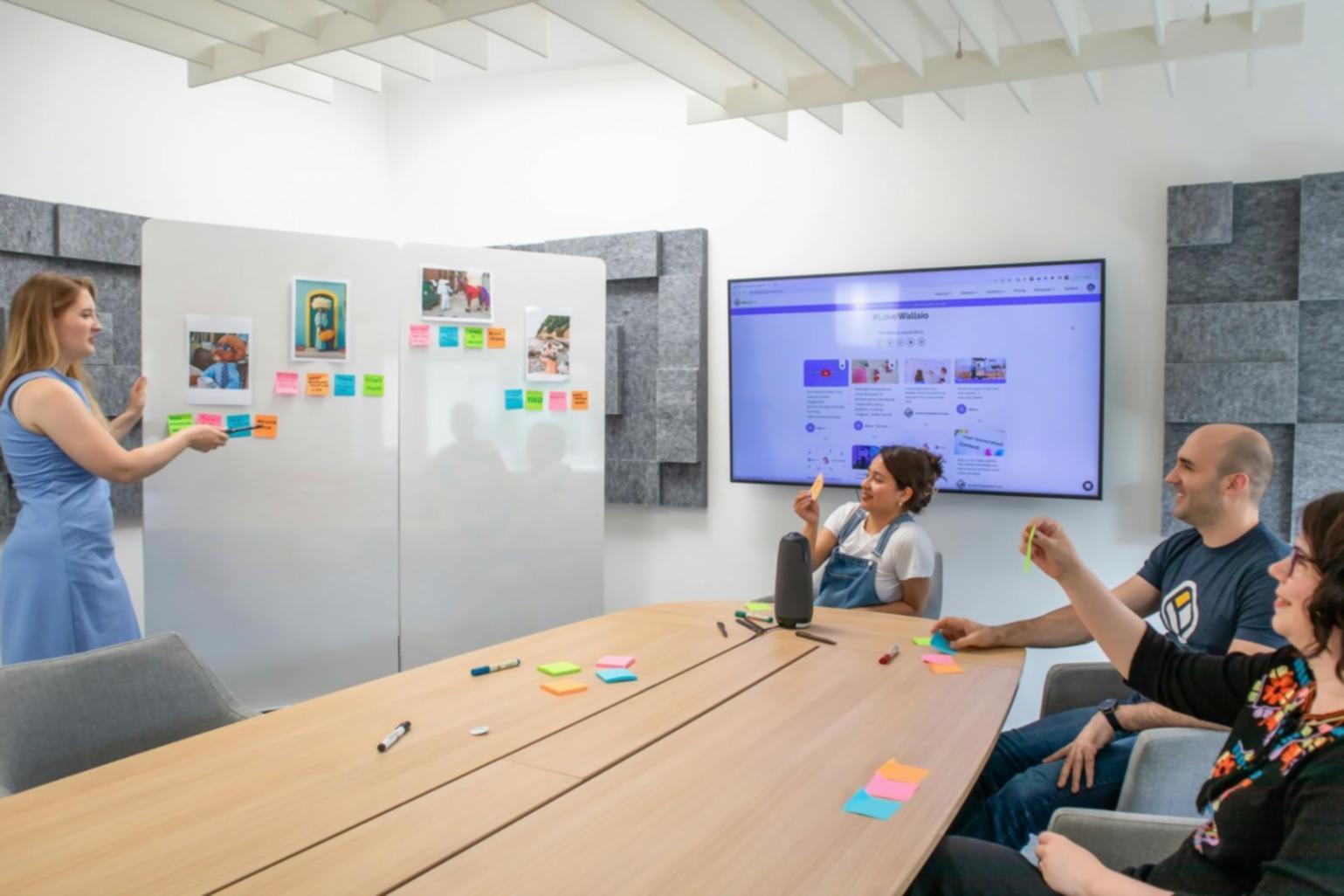 Environnement de travail moderne avec analyses financières
